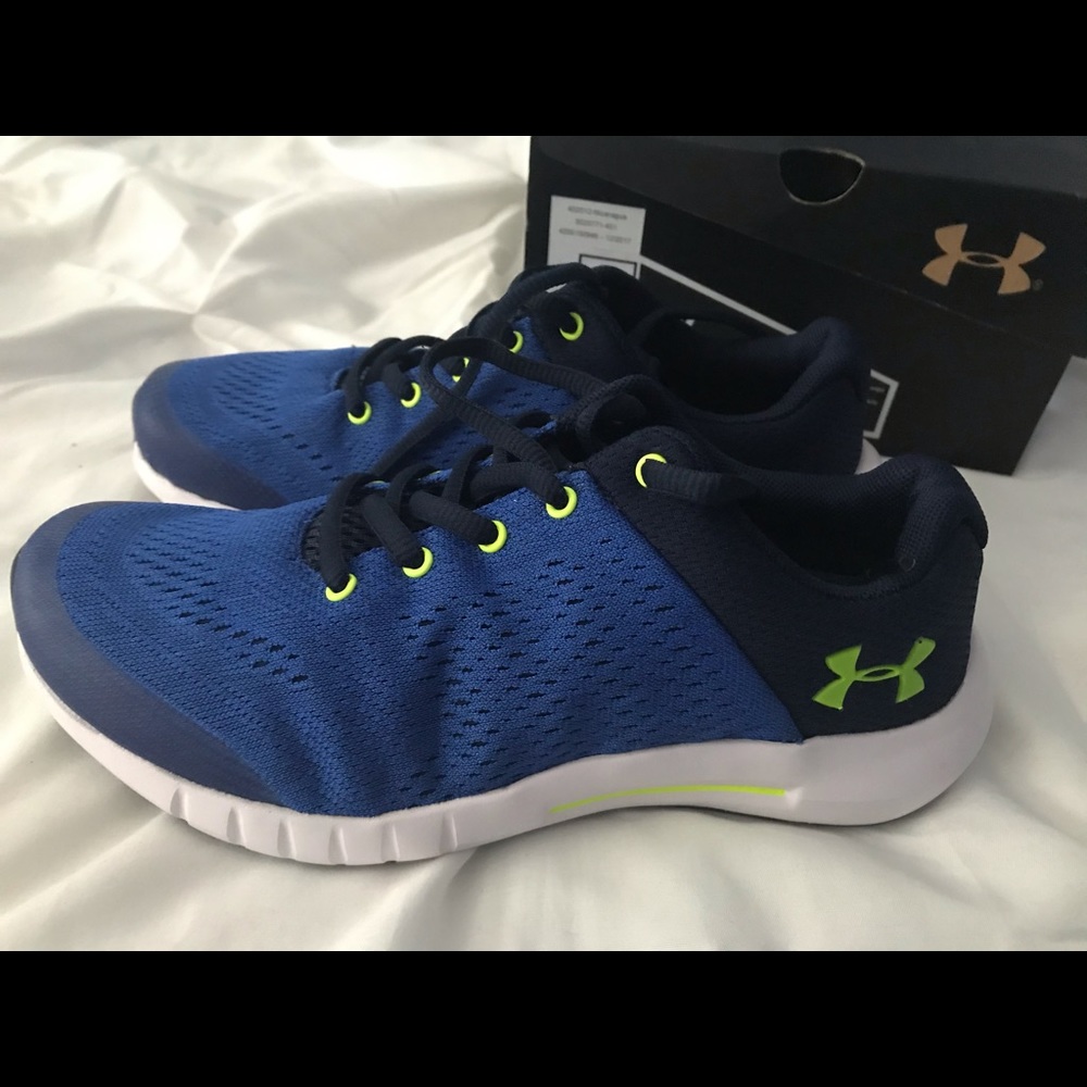 New under armour gym shoes